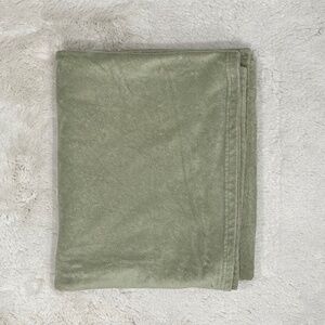 Kirkland Fleece Throw Blanket